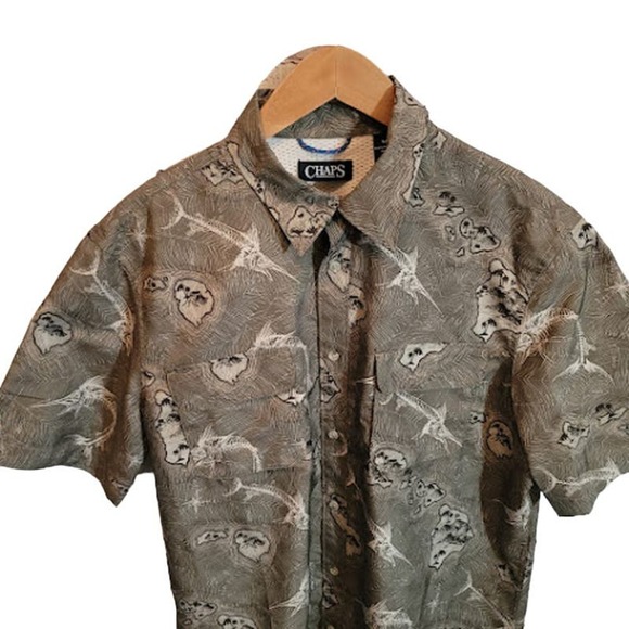 Chaps -Novelty Performance Shirt- size large - Picture 2 of 7